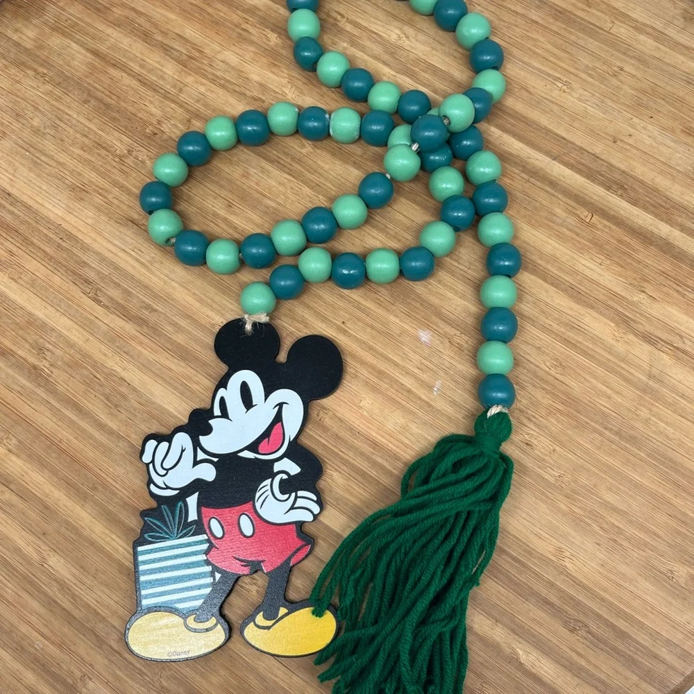 Disney Mickey Mouse Wooden Bead Garland 3' Christmas‎ decor tiered tray